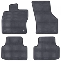 vw-golf-viii-variant-meretpontos-gumiszonyeg-2021-petex